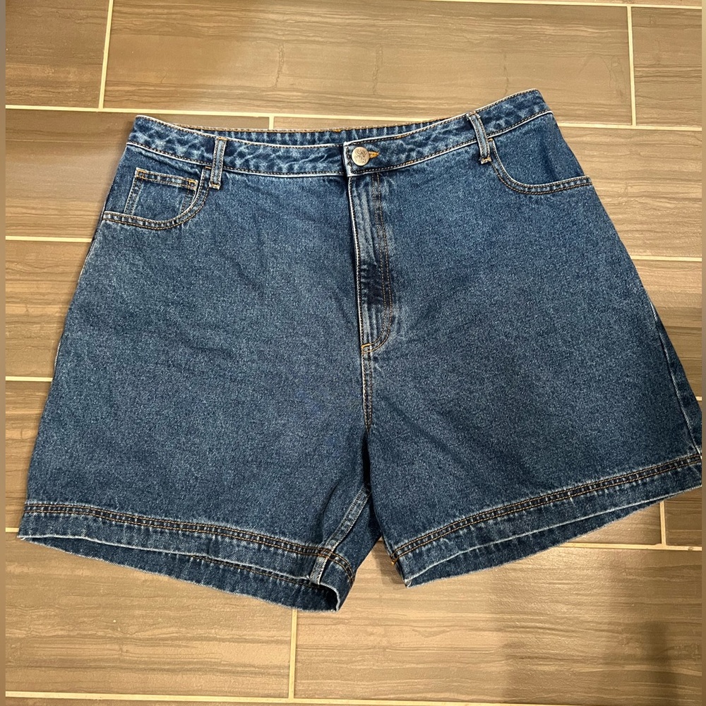 Lucy and Yak Lexi Denim Shorts